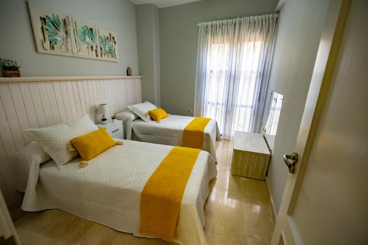 Majestuosa Alhambra Nuevo Apartamento Granada Luaran gambar
